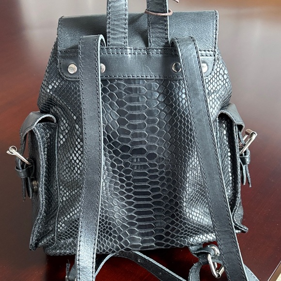 Freebird Charcoal Snake Print Backpack - Picture 5 of 14